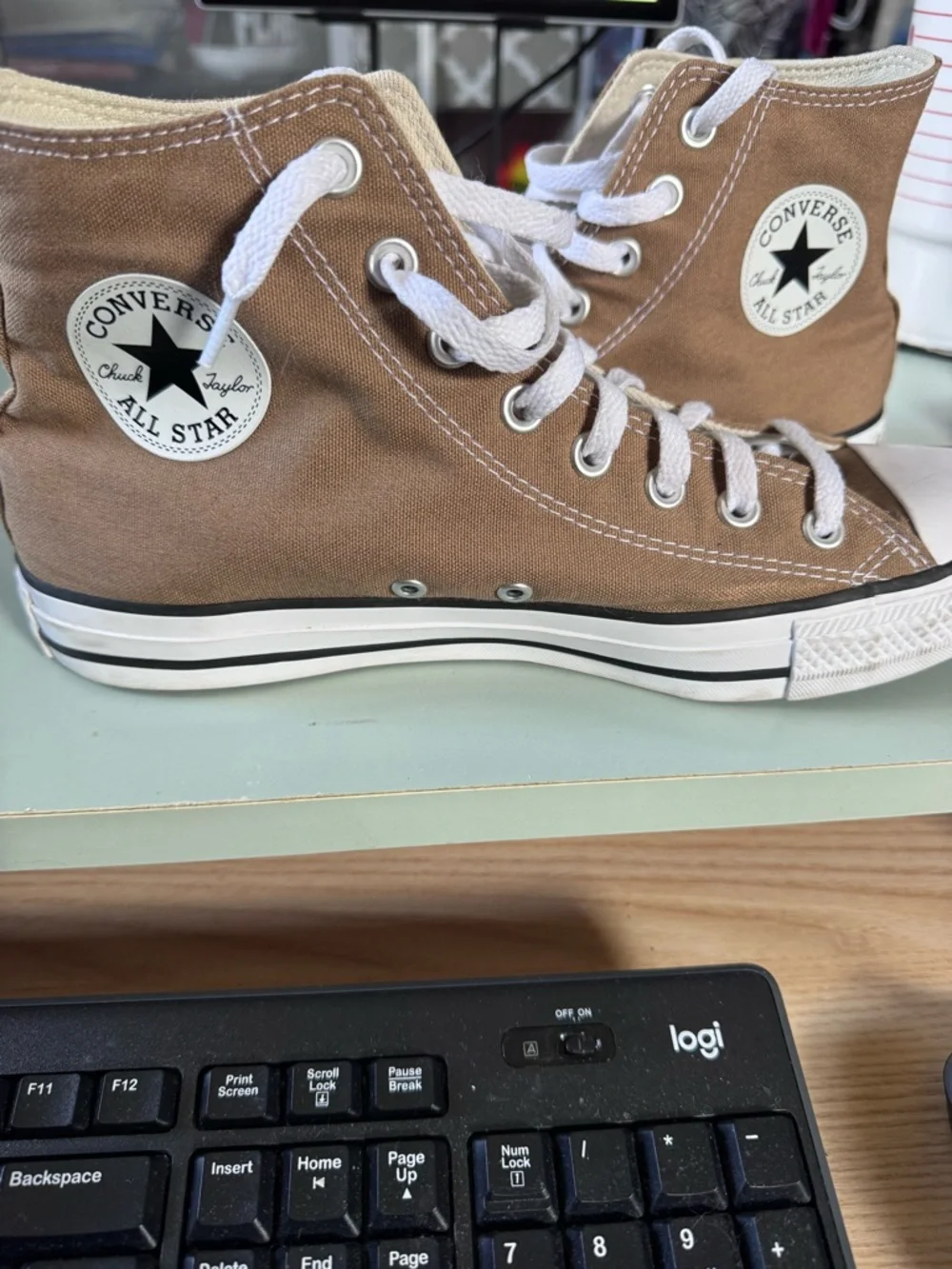 Converse High-Top Sneakers Sand Dune - Unisex M 8.5, W 10.5 - Picture 3 of 4